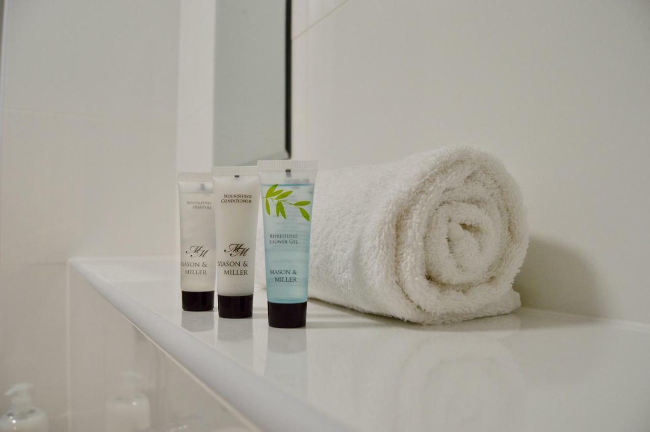 Qh31 - City Centre Location With 2 Double Bedrooms Sleeping Up To 4 People - Spacious Work Or Leisure Apartment 셰필드 외부 사진